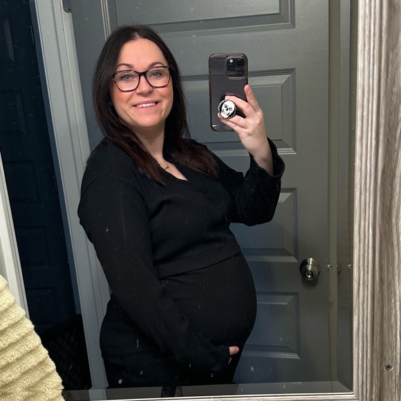 Taylor, Posh Ambassador - Picture 2 of 4